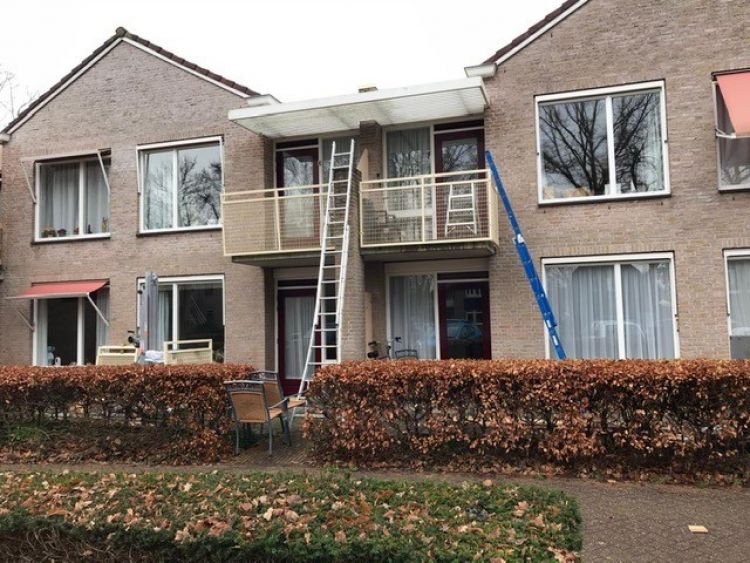 Buitenkant mooi opgeknapt!