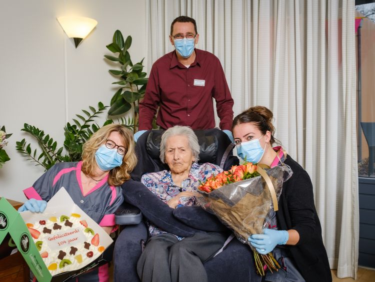 Mia (104) oudste bewoner Magentazorg