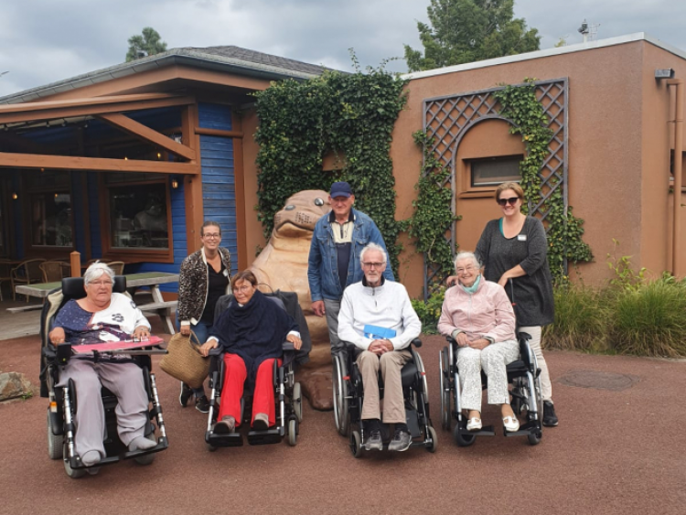 Samen naar het Dolfinarium