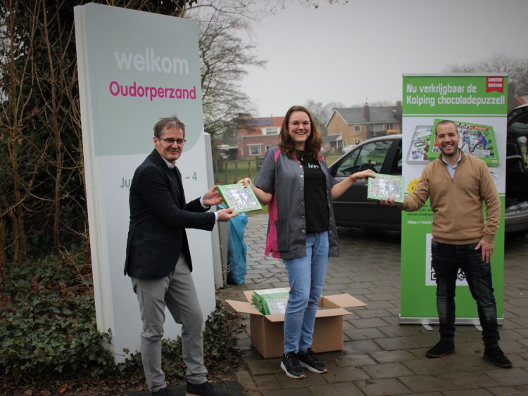 Opkikker voor de kerst voor bewoners Oudorperzand en cliënten revalidatiecentrum