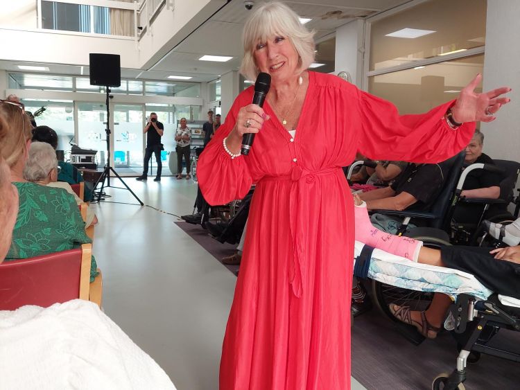Willeke Alberti bij Oudorperzand