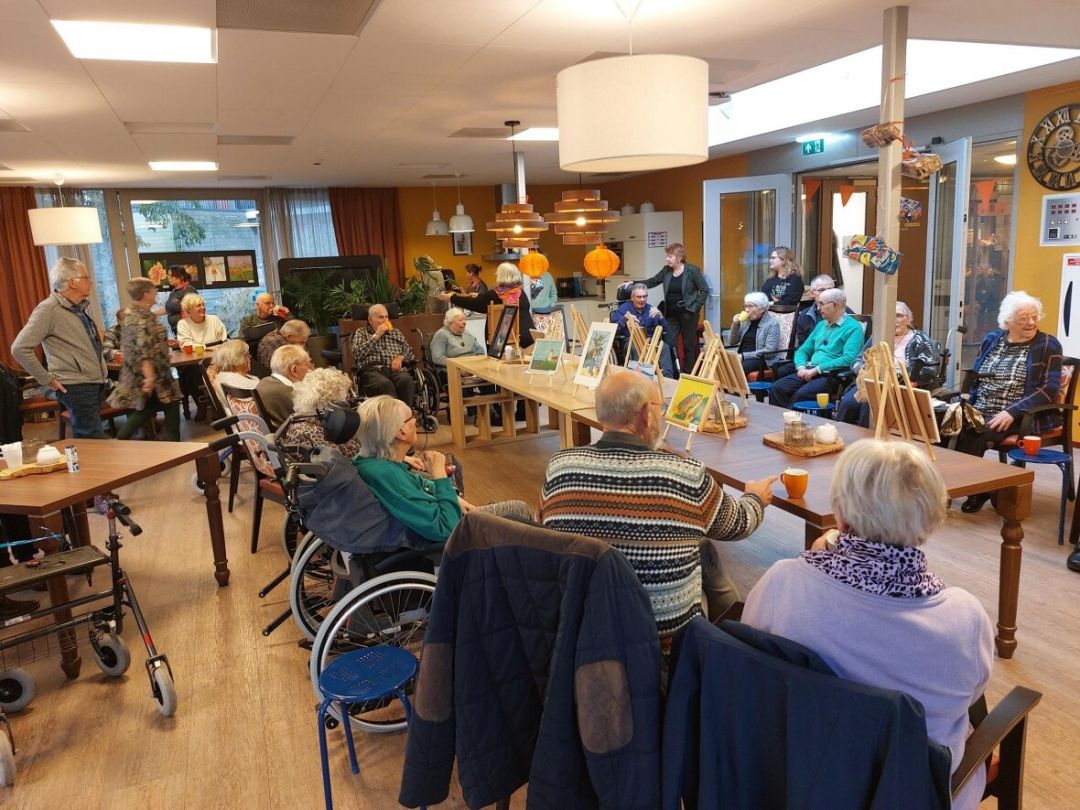 Expositie van schilderijen in Meander