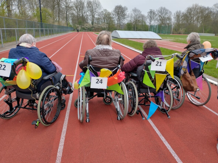 Rollator-/Rolstoelloop