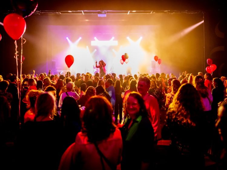 Hartverwarmend personeelsfeest